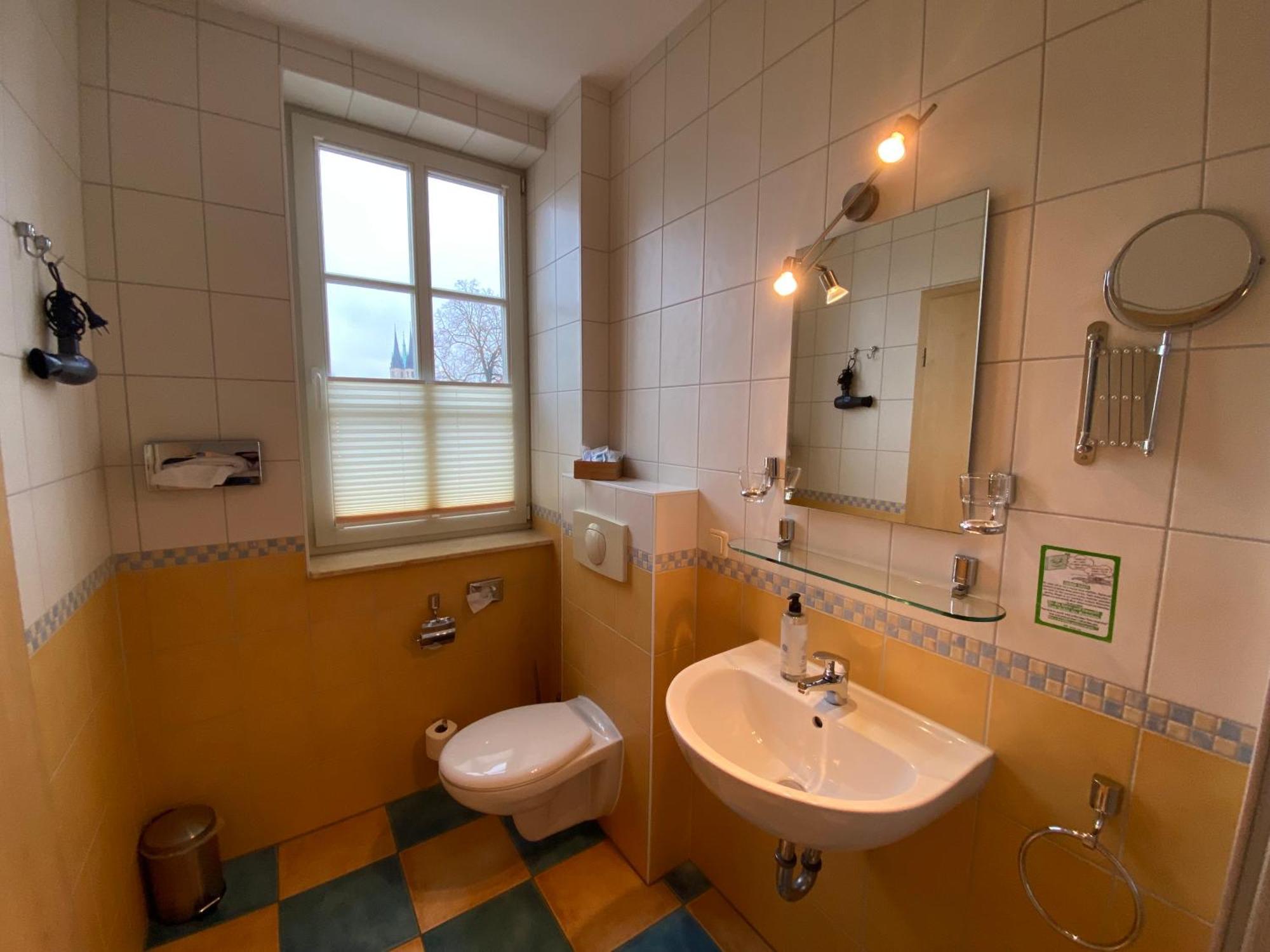 Hotel Weidenmuehle Мюльхаузен Экстерьер фото